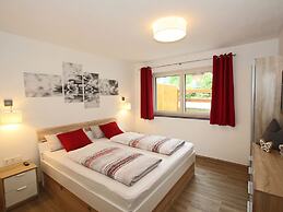 Apartment in Mayrhofen With Garden