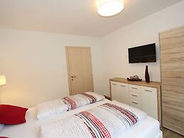 Apartment in Mayrhofen With Garden