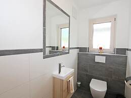 Apartment in Mayrhofen With Garden