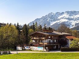 Stylish Apartment in Ellmau With Mountain View