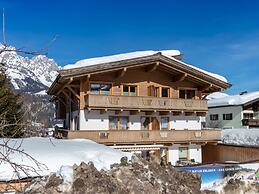 Stylish Apartment in Ellmau With Mountain View