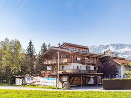 Stylish Apartment in Ellmau With Mountain View