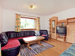 Beautiful Apartment in Fugen / Zillertal