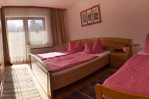 Beautiful Apartment in Fugen / Zillertal