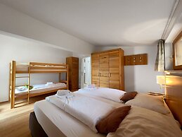 Spacious Apartment in Piesendorf near Ski Area