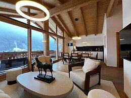 Premium Chalet With Sauna on a Sunny Slope