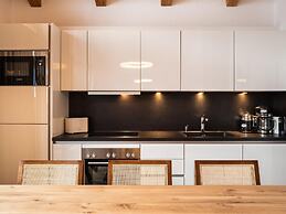 Premium Chalet With Sauna on a Sunny Slope