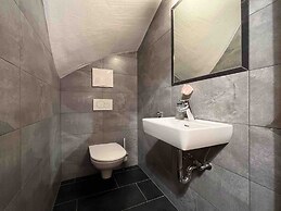 Premium Chalet With Sauna on a Sunny Slope