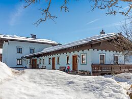 Lovely Apartment in Mittersill near Kitzbühel - Kirchberg