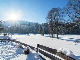 Charming Chalet in Ellmau Near Skiwelt Ski Area