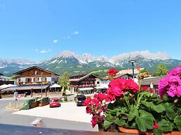Unique Chalet in the Center of Elmau, Near Ski Lift