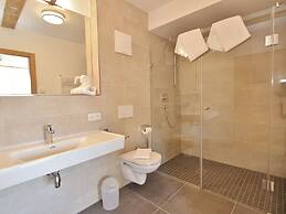 Chalet in Saalbach-hinterglemm With Sauna