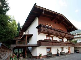 Apartment Near Zillertal ski Area