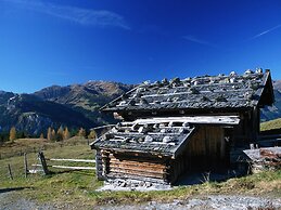 Apartment Near Zillertal ski Area