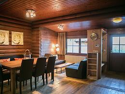 Cosy Chalet in Tyrol With a Private Garden