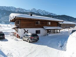 Beautiful Holiday Apartment in Leogang With Sauna