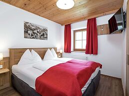 Luxurious Apartment With Terrace