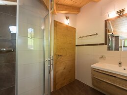 Apartment in Kaprun Near ski Area