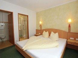 Spacious Holiday Flat With Sauna in Stumm