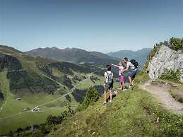 Apartment in Kaltenbach Near Ski Lift