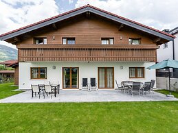 Cozy Holiday Home in Salzburg near Ski Area