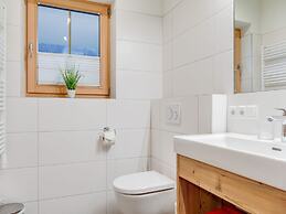 Apartment Near the Zillertal Arena ski Area