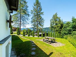 Lovely Chalet With Private Garden in Worgl