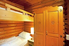 Spacious Chalet near Ski Slopes in Worgl