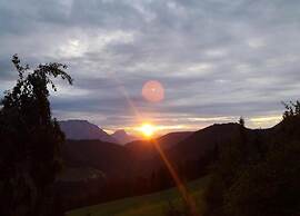 Apartment With Balcony and Sauna