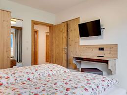 Exquisite Holiday Home near Ski Area in Königsleiten