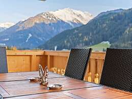 Exquisite Holiday Home near Ski Area in Königsleiten