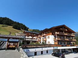 Elegant Chalet With Sauna in Salzburg