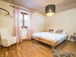 Boutique Holiday Home in Kirchberg with Hot Tub