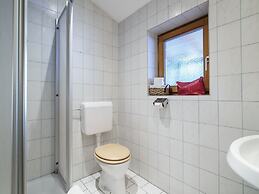 Boutique Holiday Home in Kirchberg with Hot Tub