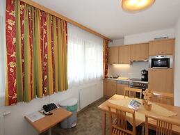 Luxurious Apartment in Kaltenbach With Saana