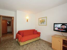 Luxurious Apartment in Kaltenbach With Saana