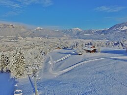 Cozy Chalet in Sankt Johann in Tirol near Ski Area