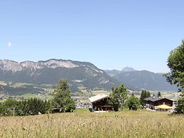 Cozy Chalet in Sankt Johann in Tirol near Ski Area