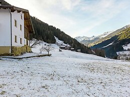 Cozy Apartment near Ski Area in See