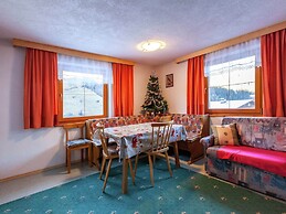 Cozy Apartment near Ski Area in See