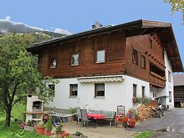 Cozy Apartment near Ski Area in See