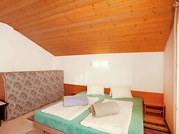 Elegant Apartment in Sankt Johann in Tyrol near Ski Slopes