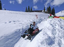Apartment Near the ski Area in Kappl