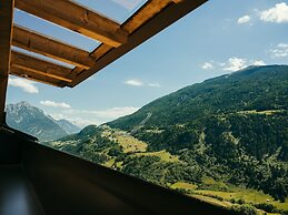 Cosy Holiday Flat With Garden in Wenns