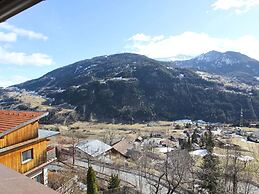 Cosy Holiday Flat With Garden in Wenns