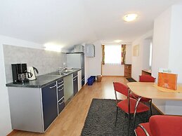 Charming Apartment in Fiss at Ski Bus Stop