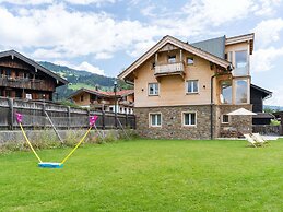 Apartment in Brixen im Thale in ski Area