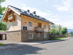 Apartment in Brixen im Thale in ski Area