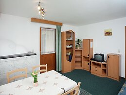 Cozy Apartment near Ski Area in Sautens