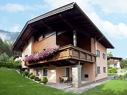 Cozy Apartment near Ski Area in Sautens